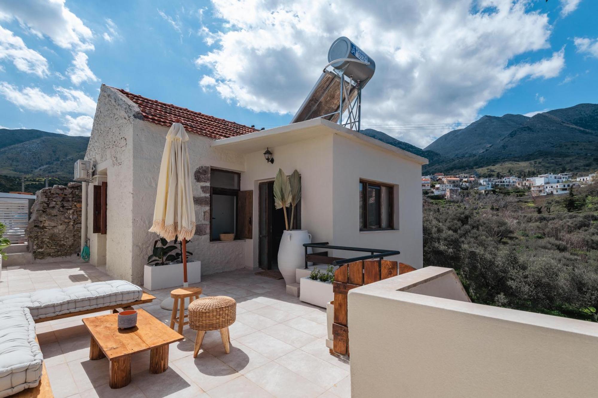 To Patriko Villa Kournás Exterior photo